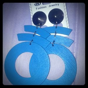 3/$15 NWT Blue Wooden Earrings